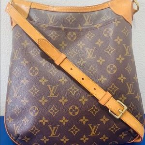 Louis Vuitton Odeon